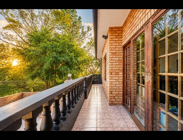 4 BEDROOM HOUSE FOR SALE IN BAILEY'S MUCKLENEUK